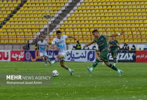 تساوی شمس آذر و آلومینیوم در نیمه اول/ VAR علیه شاگردان حسینی شد