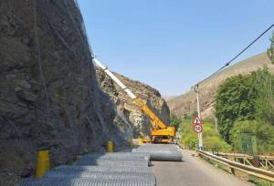 ترافیک سنگین در آزادراه کرج-تهران/انسداد جاده چالوس