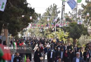 مردم زاهدان گل کاشتند؛ حماسه‌ای دیگر از فارس و بلوچ در ۲۲ بهمن ۱۴۰۴