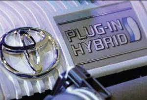 «تویوتا» برای ادامه تسلط بر بازار، روی هیبریدها تمرکز می‌کند