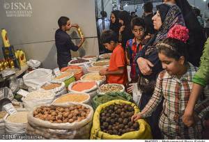 کالاها در نمایشگاه بهاره اهواز حداقل ۱۵ درصد زیر سود متعارف بازار عرضه شود