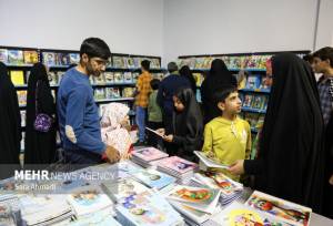 مشتری دنبال شخصیت است، نه هزار مدل محصول