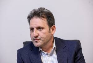 تقویت نقش جهاددانشگاهی قزوین در توسعه علمی، فرهنگی و درمانی استان