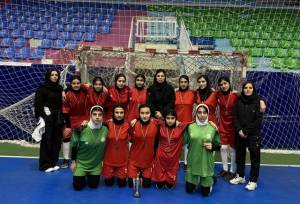 حضور ۶ بانوی همدانی در اردوی تیم ملی هاکی