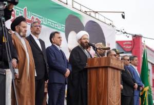 ملت ایران مسیر عزت و استقلال را پله پله طی کرده است