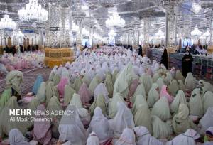 دختران روزه اولی، مهمان سفره‌ امام رضا(ع)