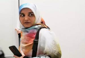 محکومیت «مهدیه اسفندیاری» به یک سال زندان در فرانسه