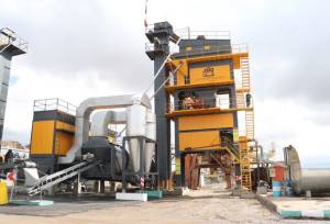 افتتاح سومین کارخانه آسفالت شهرداری کرمان با ظرفیت ۱۶۰ تن در ساعت