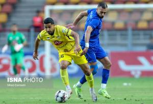 بازیکن فجر: در استقلال خوزستان فقط با یک شخص مشکل دارم/ باختیم و کعبی گفت حالا خوشحالی کن!