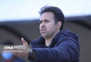 اعتراض شدید نصرتی به داور بازی ذوب آهن و فولاد