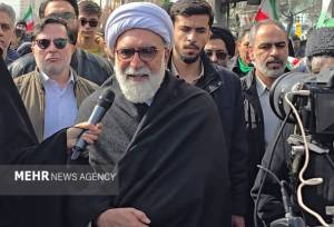 وحدت و انسجام ملت، ضامن عزت و پیشرفت کشور است