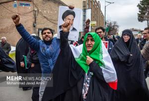 حضور پر شور فریدنی ها در راهپیمایی ۲۲ بهمن 