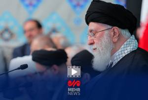 تصاویری متفاوت از محفل انس با قرآن کریم با حضور رهبر انقلاب