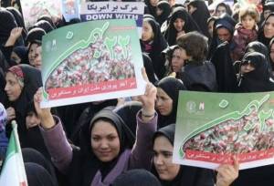 مردم تربت حیدریه در راهپیمایی ۲۲ بهمن حماسه ای ماندگار خلق کردند 