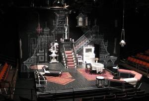 یک طراح صحنه تئاتر: طراحی صحنه نباید صرفاً بر اساس زیبایی‌شناسی شکل بگیرد