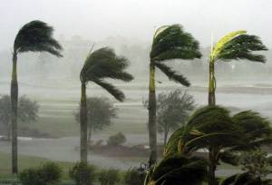 ثبت وزش باد ۱۰۸کیلومتر بر ساعت درگلستان؛تداوم سامانه بارشی تا صبح فردا