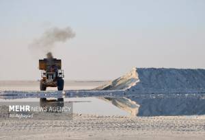 سودای «لیتیوم» و شوربختی دریاچه نمک؛ میراث ملی زیرتیغ شهرک شیمیایی است
