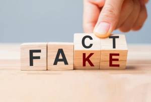 چرا خطرناک‌ترین روایت‌ها «نیمه‌واقعی»‌ هستند؟