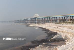 نجات دریاچه ارومیه از مسیر همکاری مردم می‌گذرد