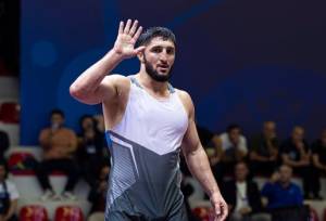 واکنش اتحادیه جهانی کشتی به بازگشت تانک روس به میادین