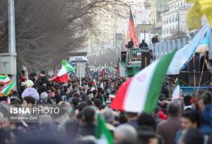 حضور پرشور در راهپیمایی ۲۲ بهمن، تکلیف الهی و میثاق با شهداست