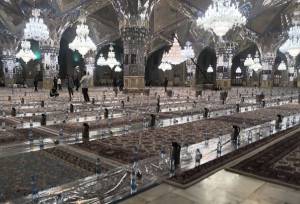 پذیرایی از ۴ هزار نفر از معلمان در ضیافت افطار حرم امام رضا(ع)