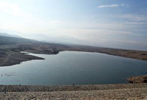 اجرای همزمان پروژه‌های آبی برای توسعه پایدار غرب کشور