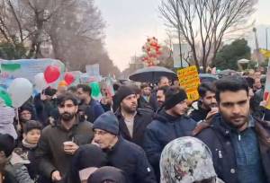 حضور گسترده مردم تبریز در راهپیمایی ۲۲ بهمن