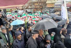 ۲۲ بهمن در سنندج؛ خیابان‌هایی که به نام انقلاب نفس می‌کشیدند