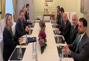 تاکید وزیر خارجه عراق بر راه حل دیپلماتیک برای حفظ ثبات منطقه