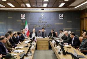 مدیرکل صمت: حمایت از سرمایەگذاران معدنی مشروط بە انتقال زنجیره ارزش به داخل کردستان است