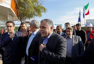 با وجود تحریم‌ها، مشکل فروش نفت نداریم