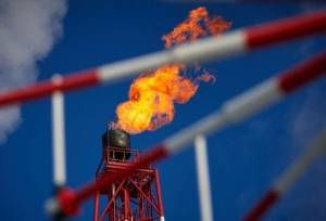 شتاب شرکت ملی نفت در احیای میادین قدیمی و مهار فلرهای مزمن جنوب