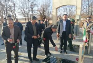 سفر استاندار به سمیرم؛ پروژه‌های عمرانی، ورزشی و برق‌رسانی افتتاح شد