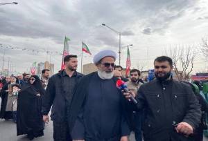 پورخاقان: حضور مردم در ۲۲ بهمن مشت محکمی بر یاوه‌گویی‌های دشمنان است