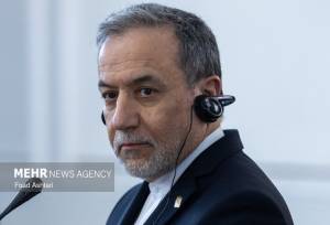 پیام تبریک وزرای خارجه سریلانکا و بنگلادش به عراقچی