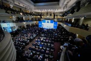 گاردین: اختلافات میان اروپا و آمریکا بر سر طرح ترامپ بالا گرفت