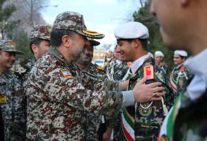 بازدید امیر الهامی از سایت‌های عملیاتی و مواضع دفاعی گروه شهید ظرافتی