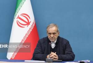 پزشکیان: روزانه ۱۷ میلیون دلار از ثروت ملی با سوزاندن گاز هدر می‌رود