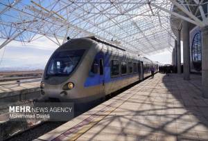 آغاز پیش‌فروش بلیت‌ قطارهای نوروزی از یکشنبه ۱۰ اسفندماه