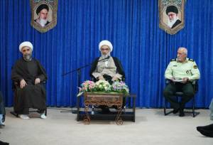 تاکید امام جمعه بوشهر بر آمادگی برای مدیریت فرهنگی و اجتماعی در نوروز
