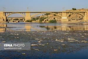 چرا فاضلاب شهری دزفول همچنان به رودخانه دز می‌ریزد؟