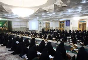 برنامه‌های قرآنی حرم بانوی کرامت ویژه خواهران در ماه رمضان اعلام شد