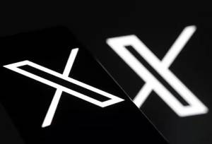 تیک آبی مقامات ایرانی در ایکس حذف شد!+عکس