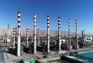 ۲۵ درصد تولیدات پالایشگاه‌ها همچنان مازوت است