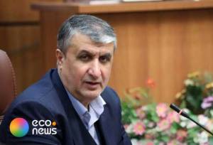 محور اصلی تقابل با دشمنان مسئله پیشرفت است