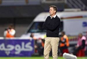 باشگاه باید در مورد من تصمیم بگیرد