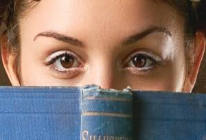 کاهش 38 درصدی خطر ابتلا به آلزایمر با کتاب خواندن!