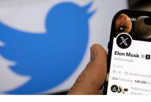 جنجال عکس‌های مستهجن ایکس در اروپا