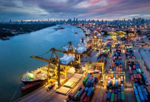 غفلت از ظرفیت مناطق آزاد برای رشد اقتصاد ایران